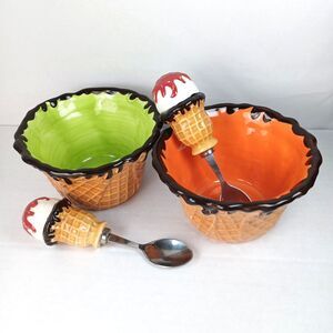 VTG Ice Cream Cone Handle Stainless Steel Spoons And Waffle Cone Bowls Set